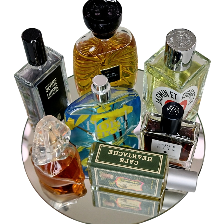 Try before you buy fragrance samples Perfumes bottles, designer and niche fragrances